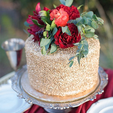 Торт с красными Пионами купить - набережныечелны.сладкоежкин.рф